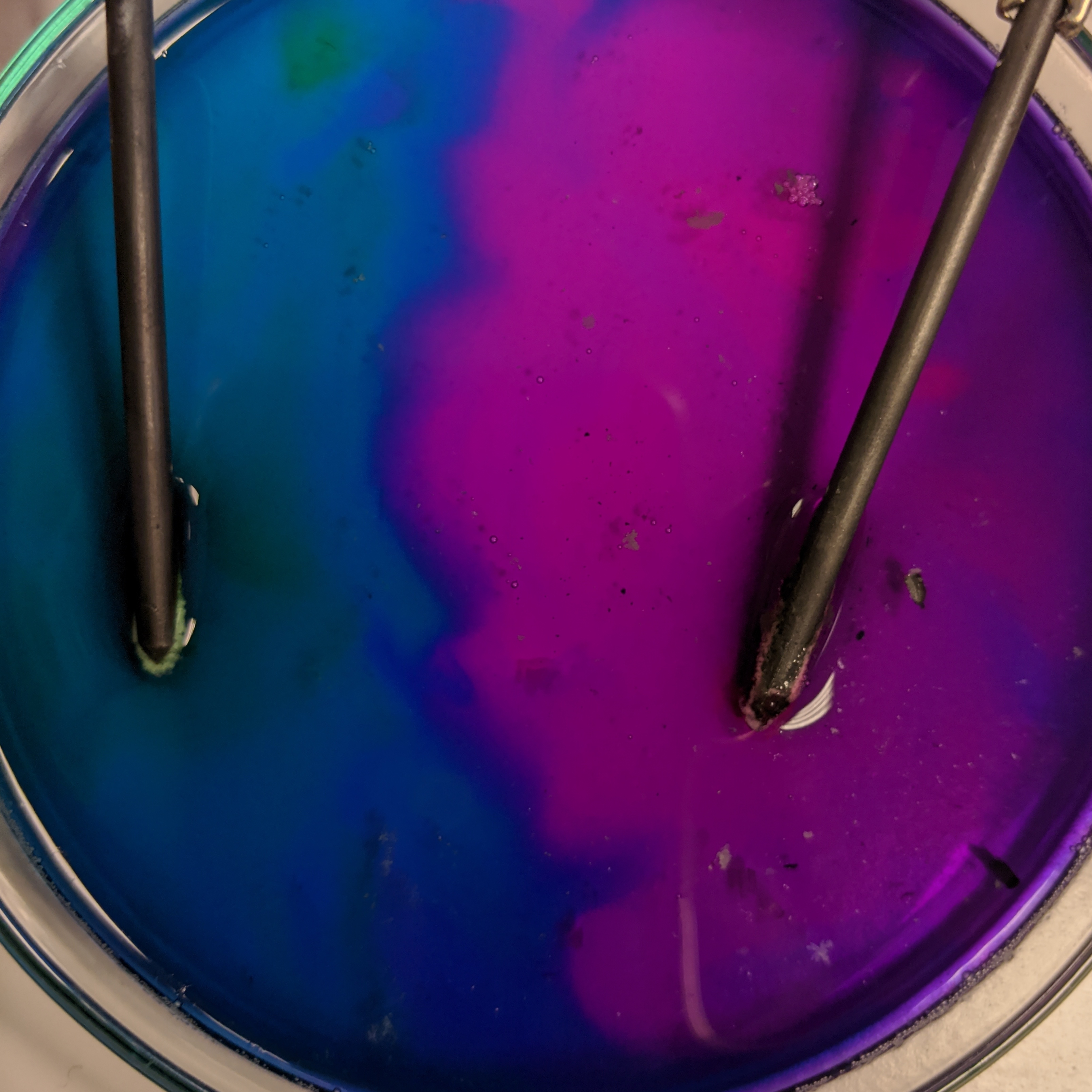 Bild aus dem Chemischen Fotokalender: Bunte Flüssigkeit