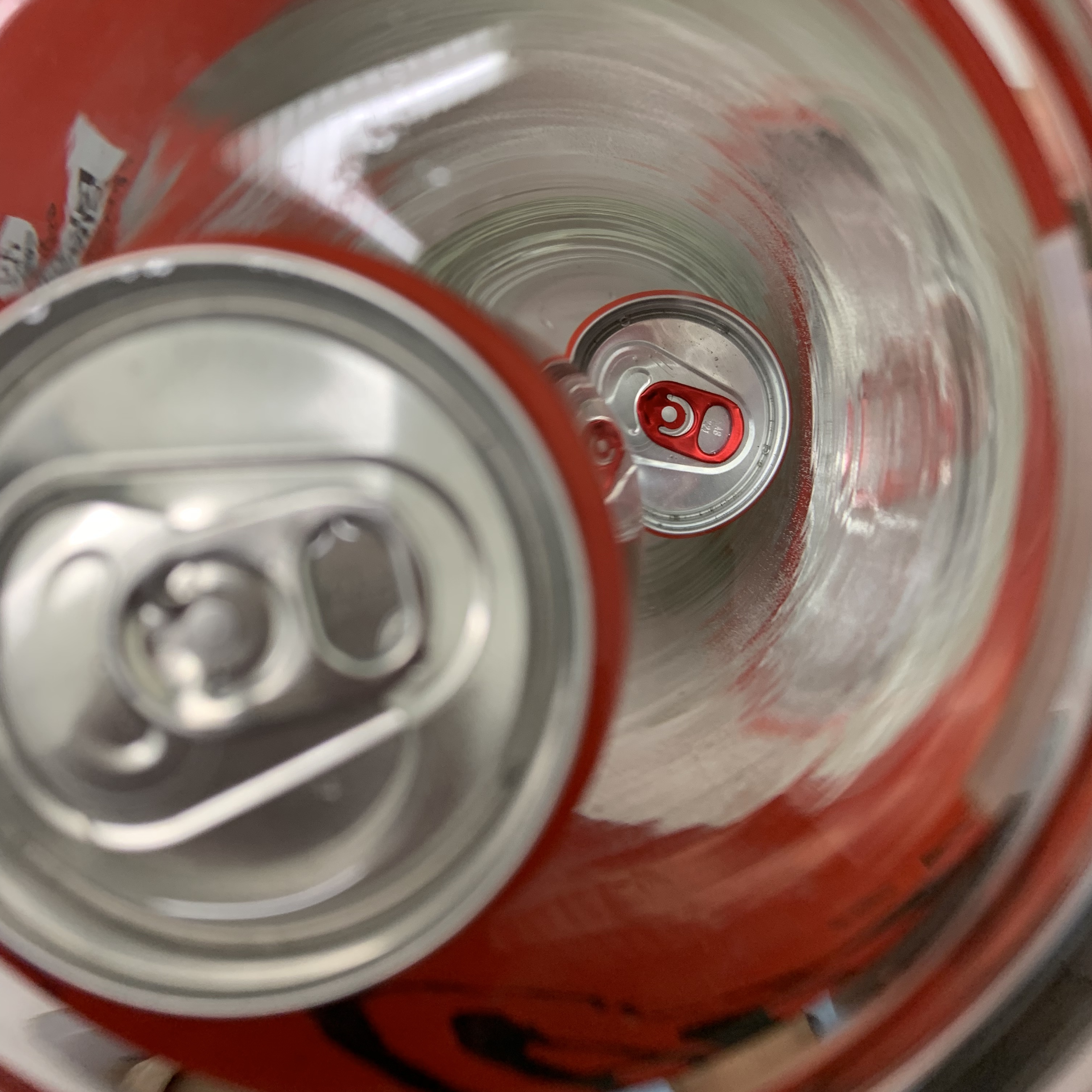 Bild aus dem Chemischen Fotokalender: Getränkedose