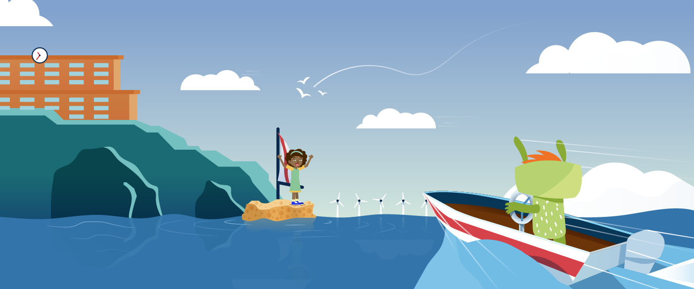 Das grüne Fantasiewesen Lilu fährt mit einem Motorboot auf dem Wasser. Im Hintergrund steht das Mädchen Alina in einem anderen Boot im Wasser und winkt. An der Küste steht ein Gebäude.